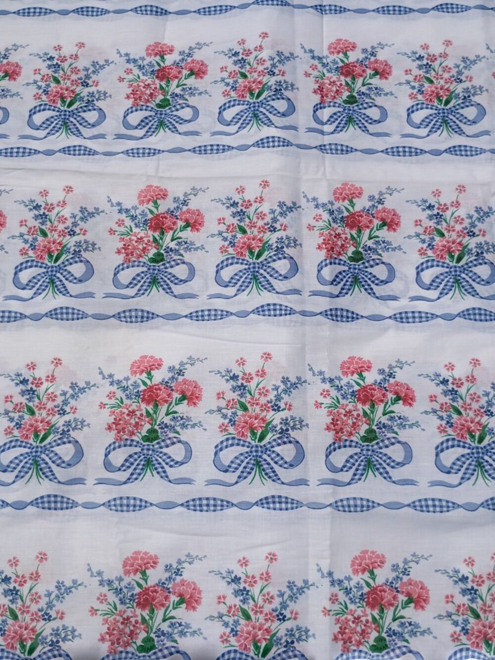 Vintage Floral Fabric White with Blue and Pink Gingham Bows 4 Yards Cottagecore - Picture 4 of 10